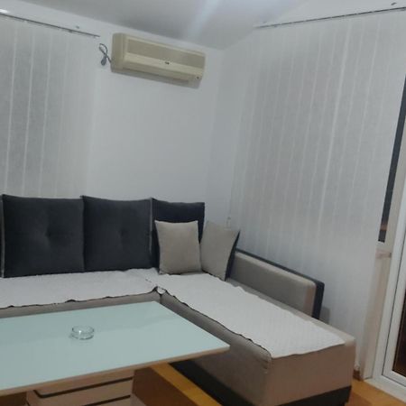 Jovana -- Porodicni Apartmani Igalo Herceg Novi Camera foto