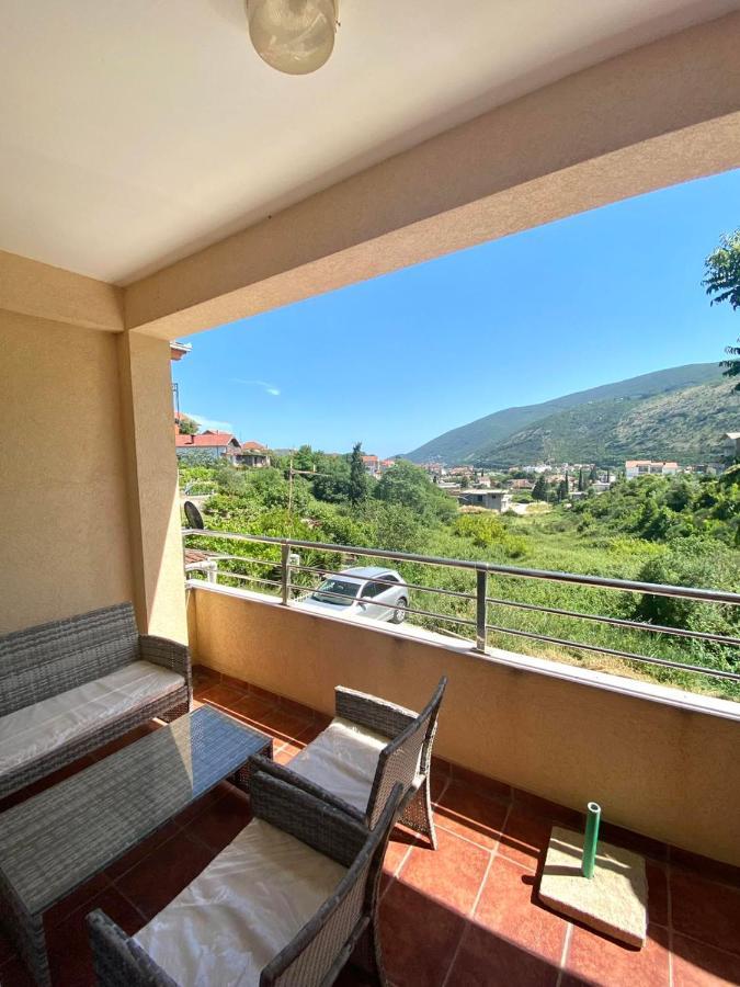 Jovana -- Porodicni Apartmani Igalo Herceg Novi Esterno foto