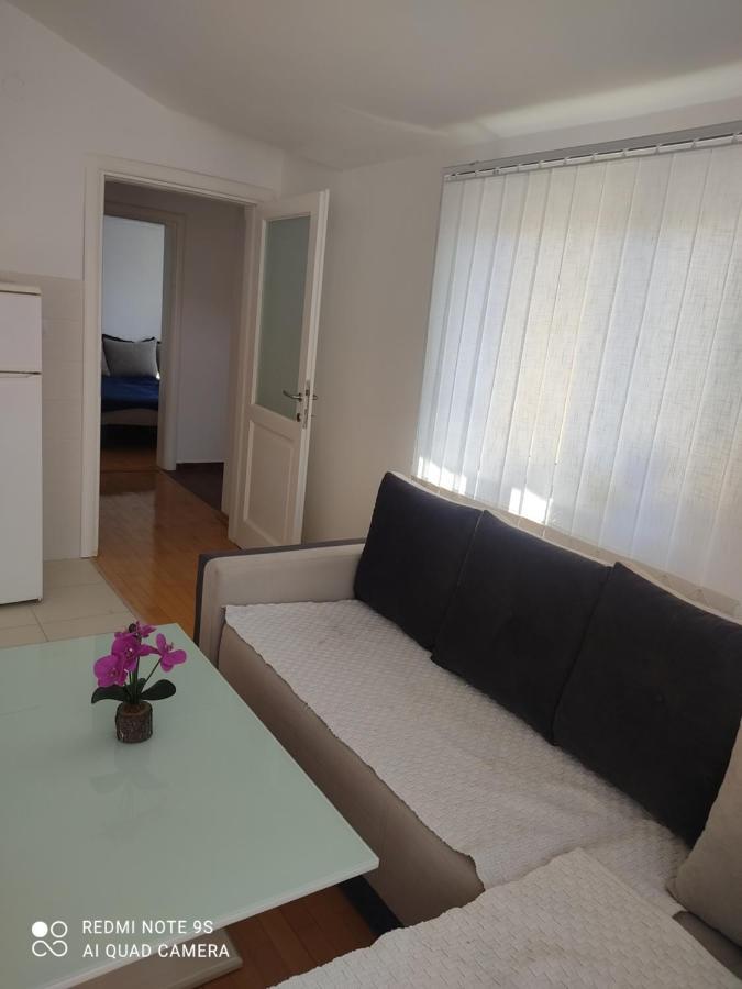 Jovana -- Porodicni Apartmani Igalo Herceg Novi Esterno foto